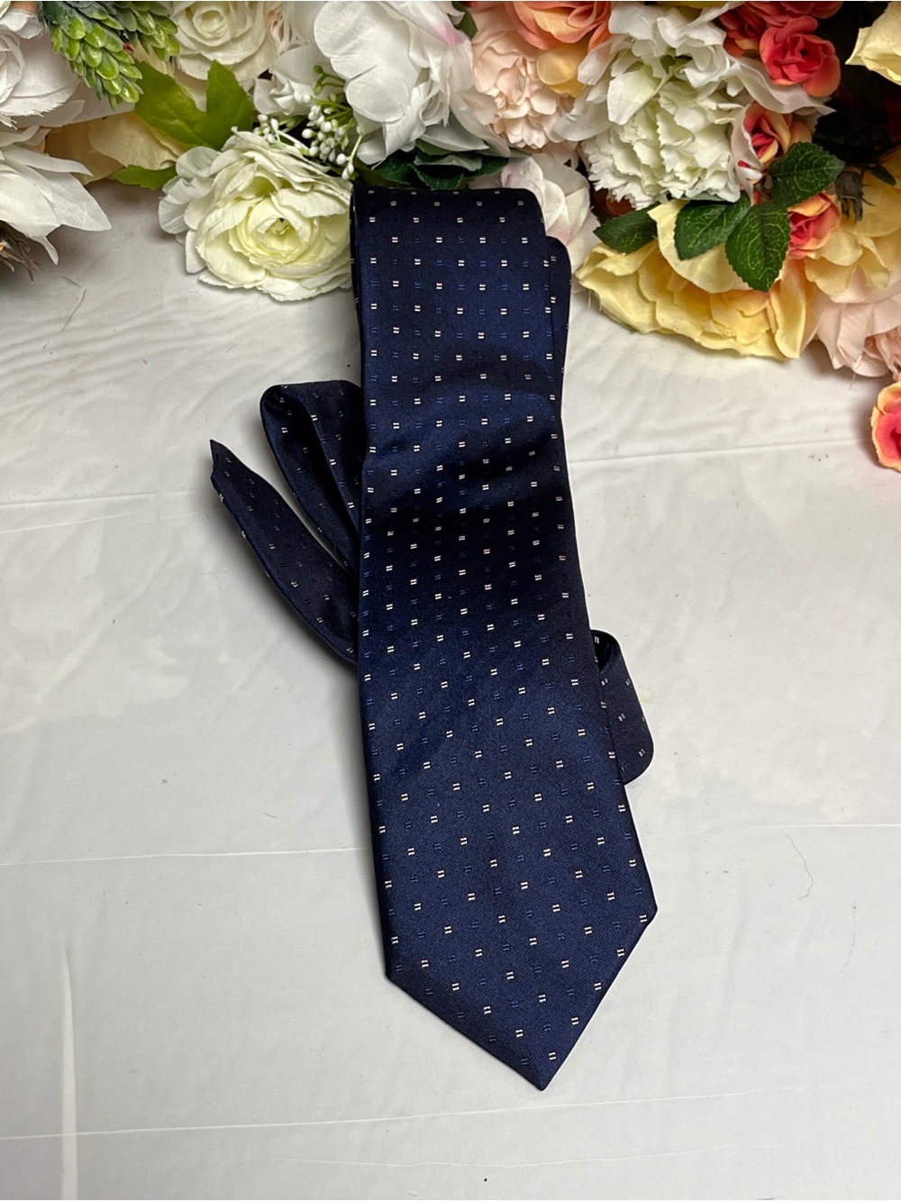 BOSS Hugo Boss Men’s 100% Silk Navy Geometric Tie Made in Italy